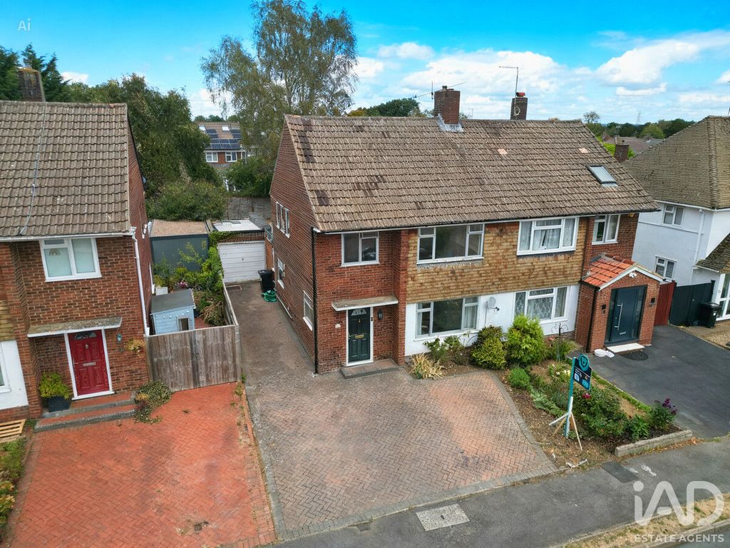 Property photo 1 of 19