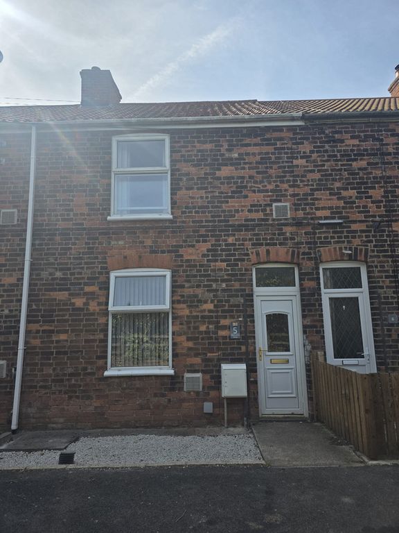 Property photo 1 of 11