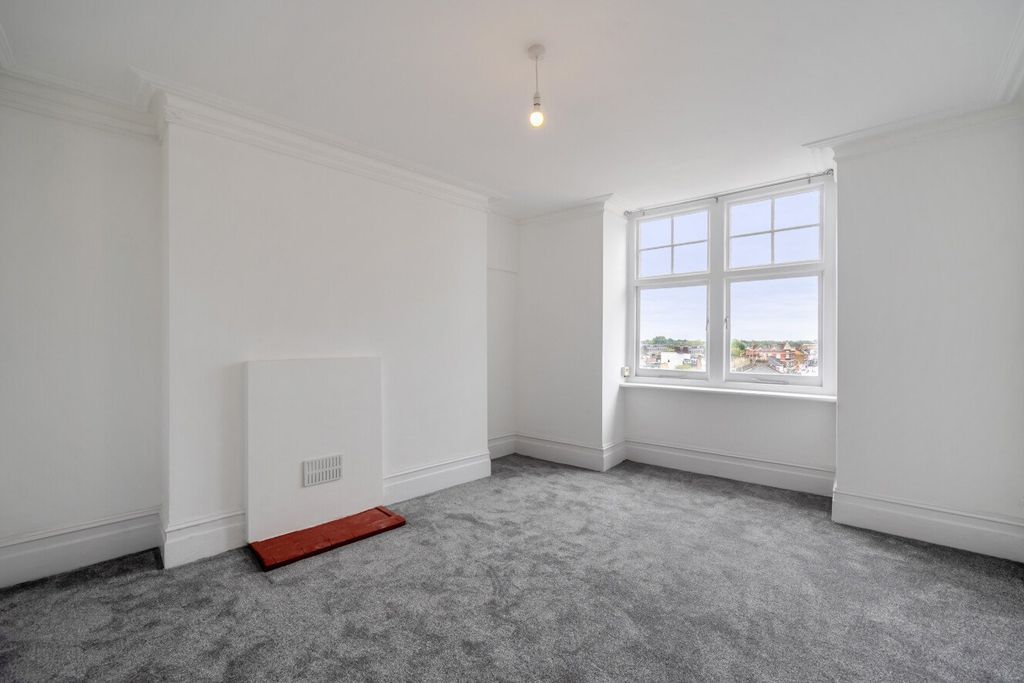 Property photo 1 of 10 Picture No. 08