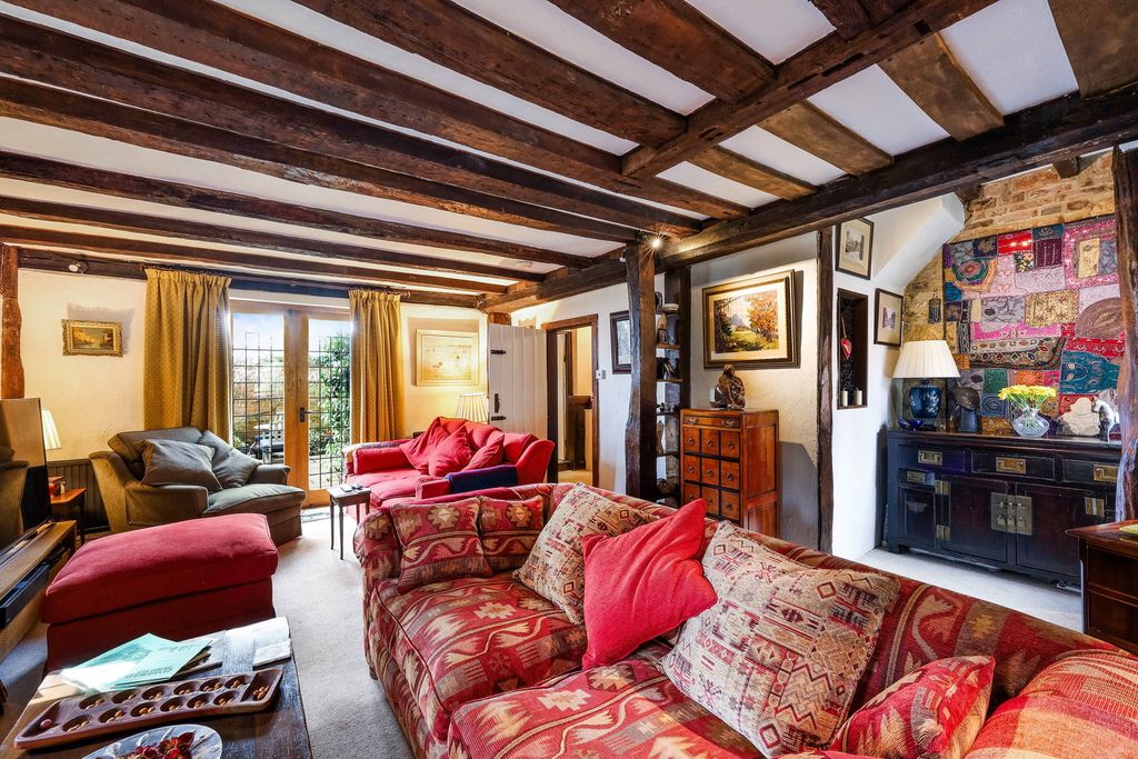Additional image 3 of 3 bed semi-detached house for saleChurch Road, Lingfield, Surrey RH7