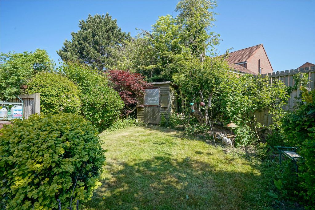 Property photo 3 of 10 Picture No. 06