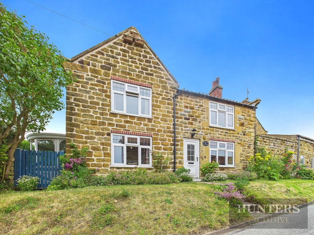 Property photo 1 of 17 Cam05316G0-Pr0142-Still002.Jpg