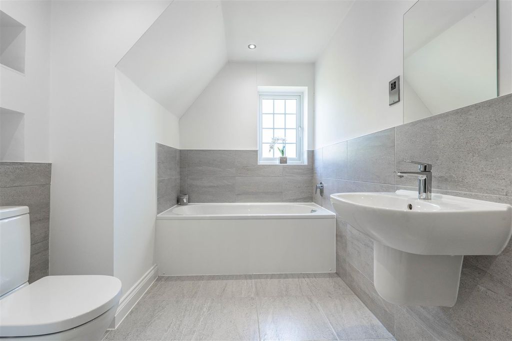 Additional image 10 of 4 bed detached house for saleHampton Grove, Leyland PR25