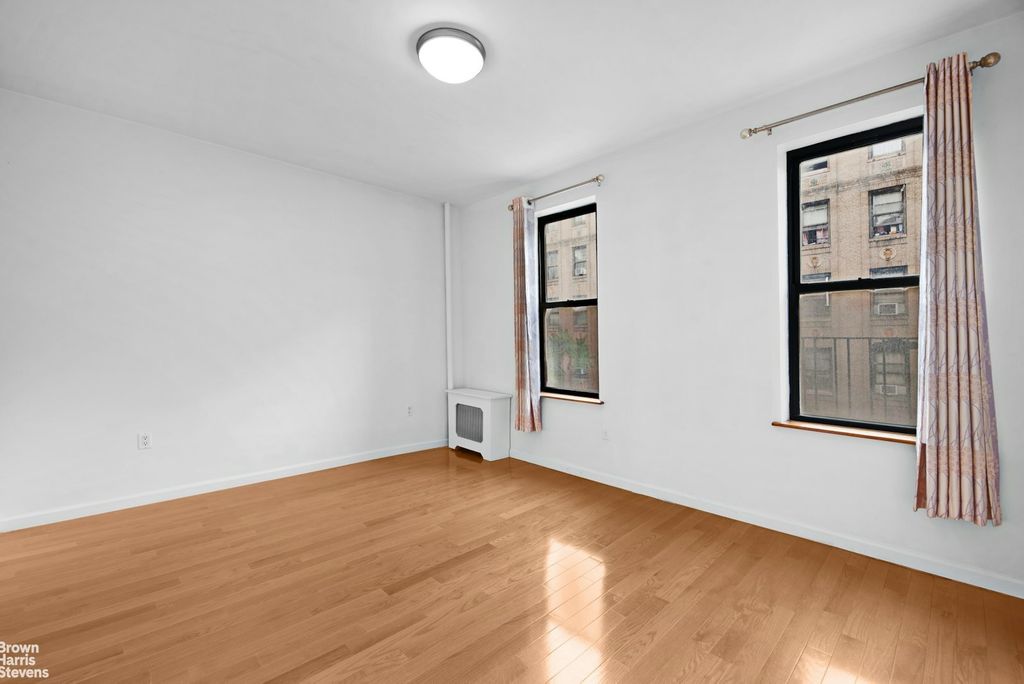 Property photo 2 of 8 <Alttext/>