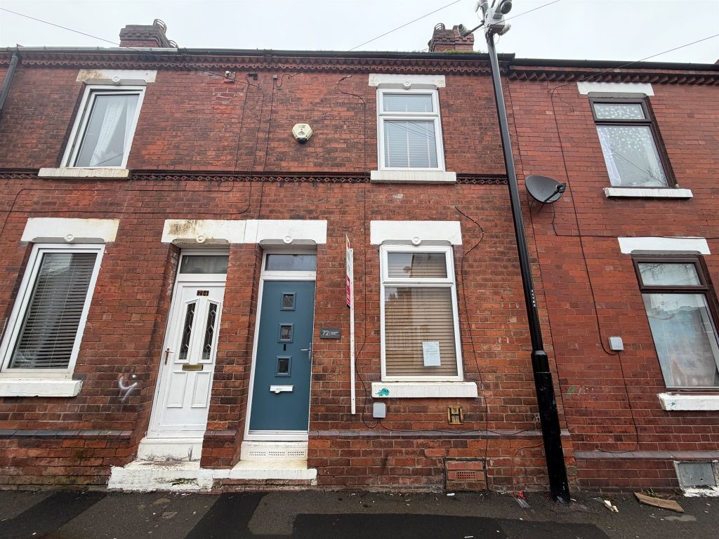 Property photo 1 of 12