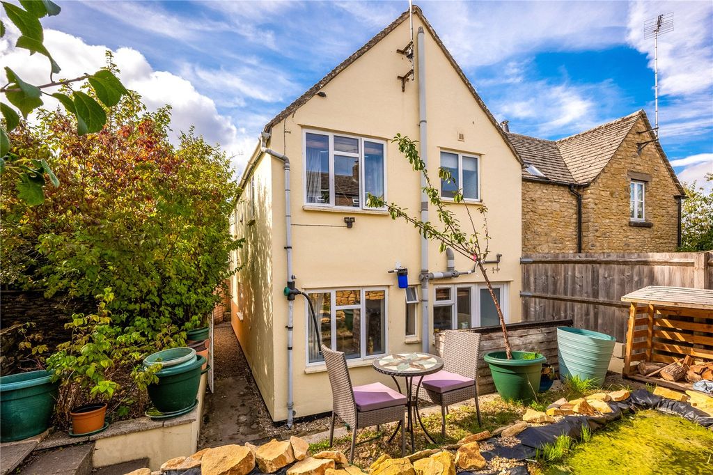 Property photo 1 of 14 Picture No. 27