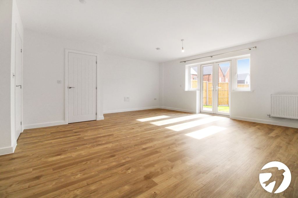 Property photo 2 of 10 Picture No. 07