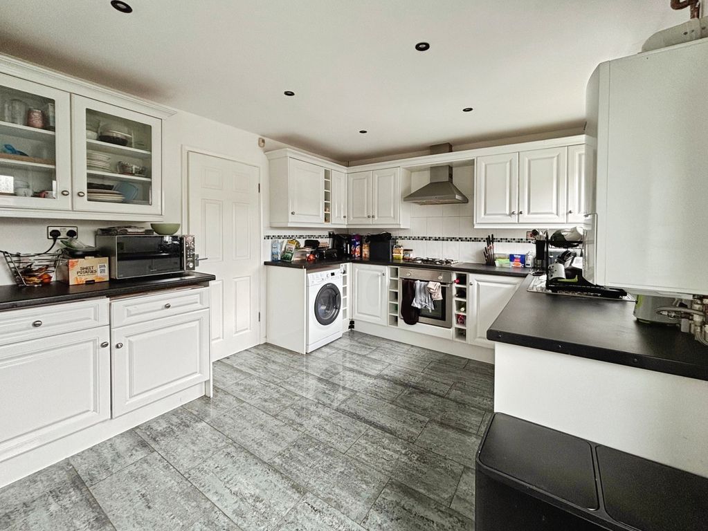 Property photo 2 of 9 Pbox-Img.Jpg