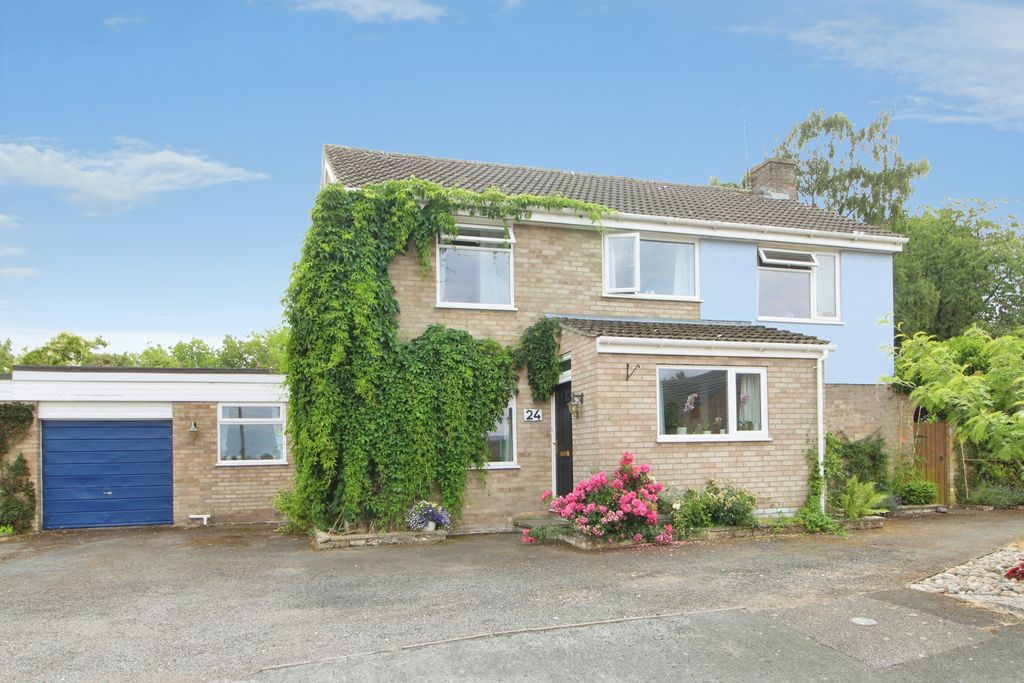 Property photo 1 of 9