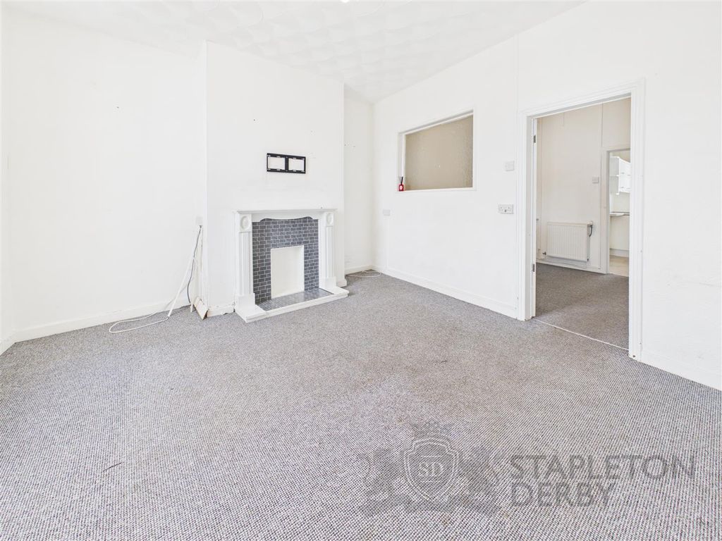 Property photo 3 of 14 Cam04645G0-Pr0066-Still012.Jpg