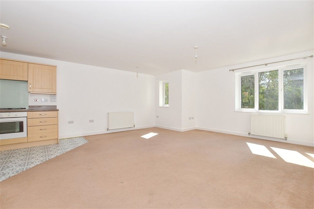 Property photo 2 of 7 Kitchen/Lounge/Diner