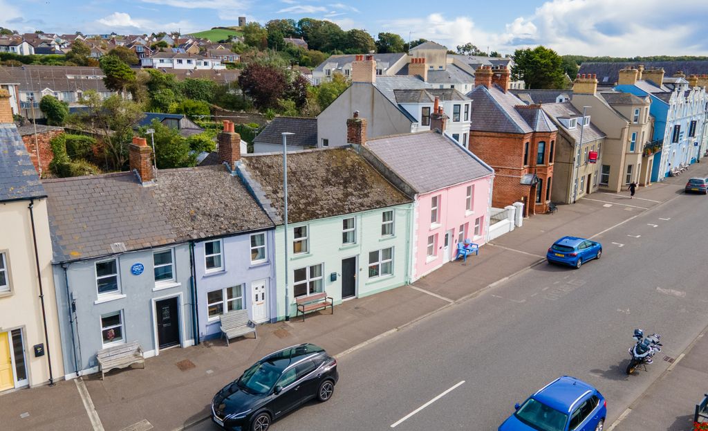 Property photo 1 of 34 001