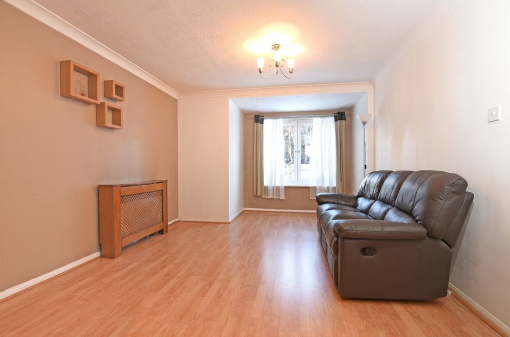 Property photo 2 of 7 250476 (2)