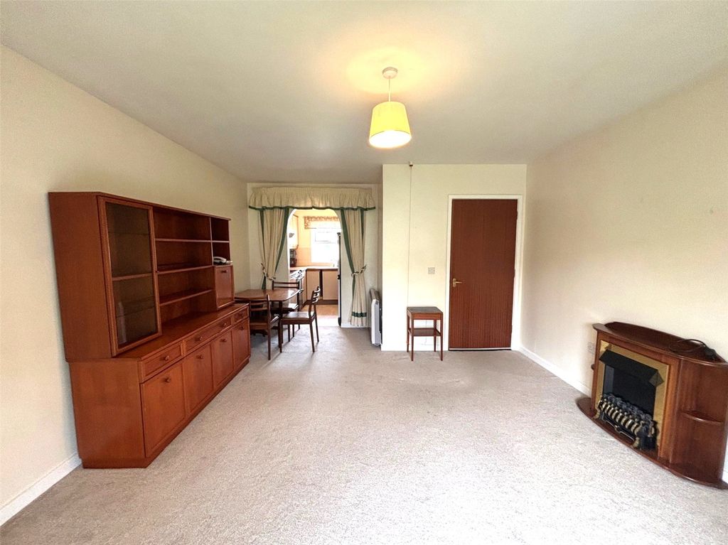 Property photo 2 of 14 Picture No. 02