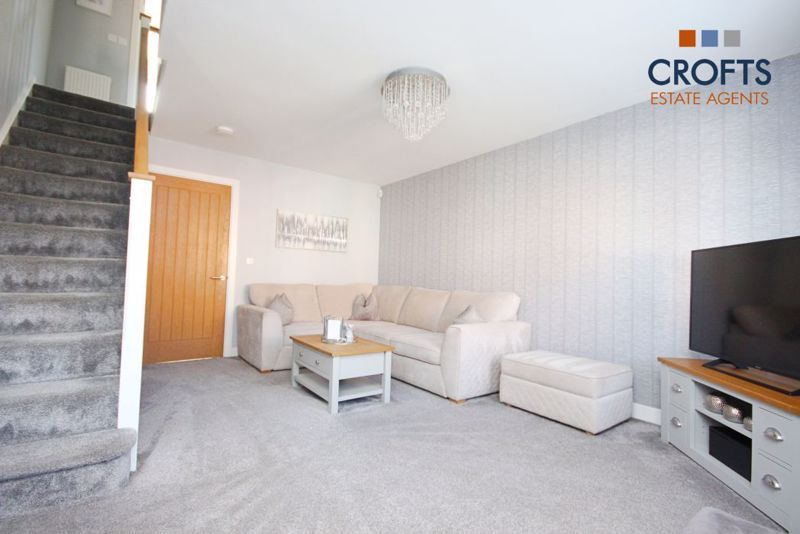 Property photo 2 of 15 Lounge