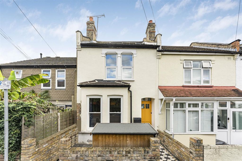 Property photo 1 of 36 1