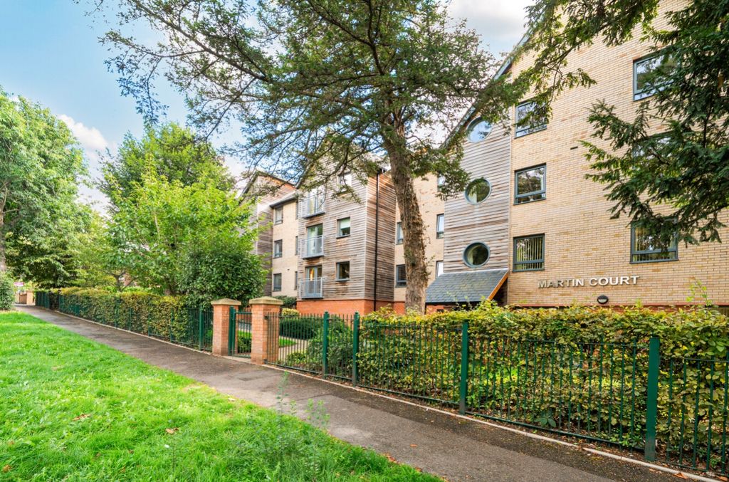 Property photo 1 of 26 1516772-1-1A0A01221Fb45