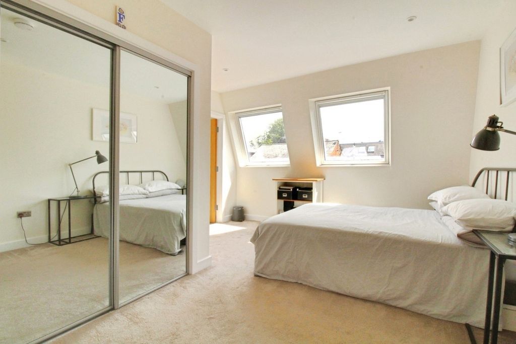 Property photo 3 of 14 Pbox-Img.Jpg