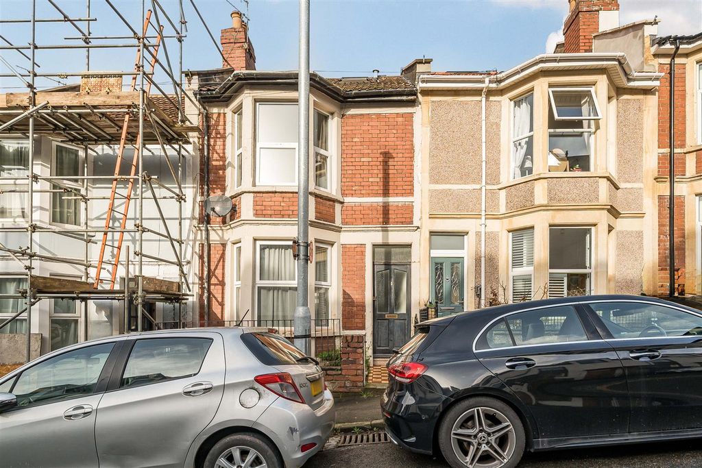 Property photo 1 of 17 Front 2.Jpg