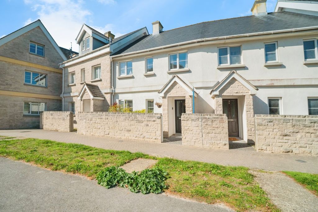 Property photo 1 of 21 Photo