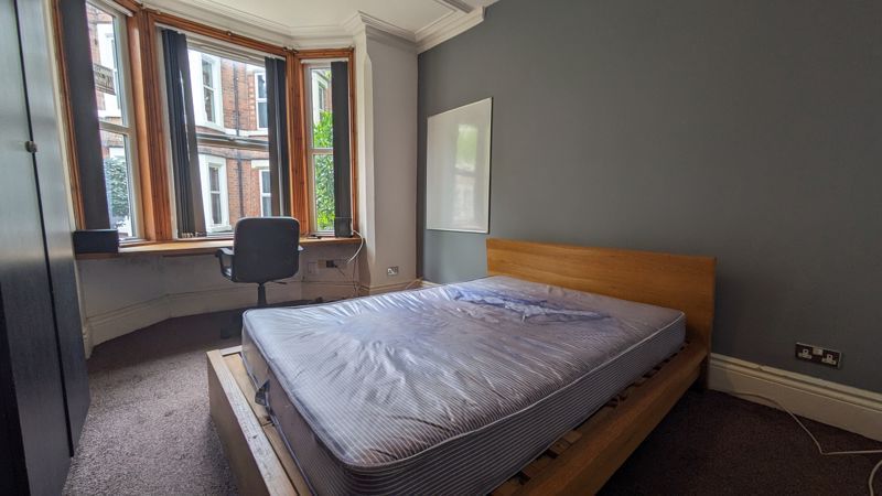 Property photo 2 of 9 Photo 11