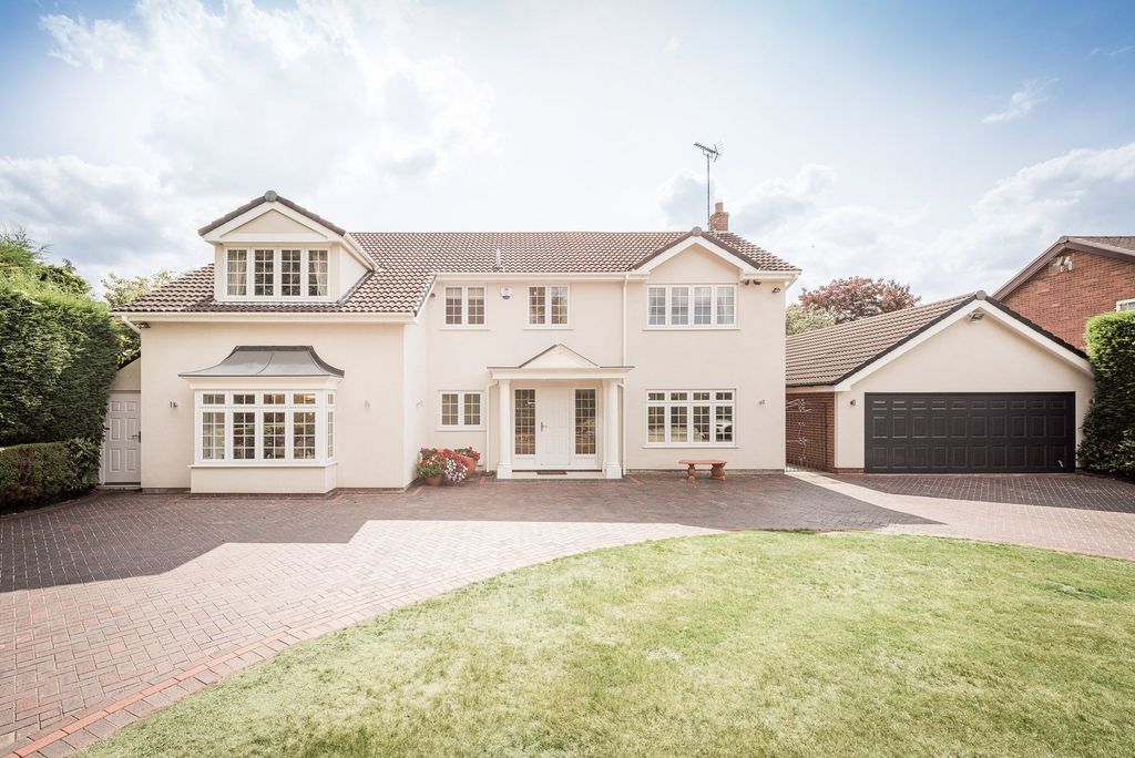 Property photo 1 of 56