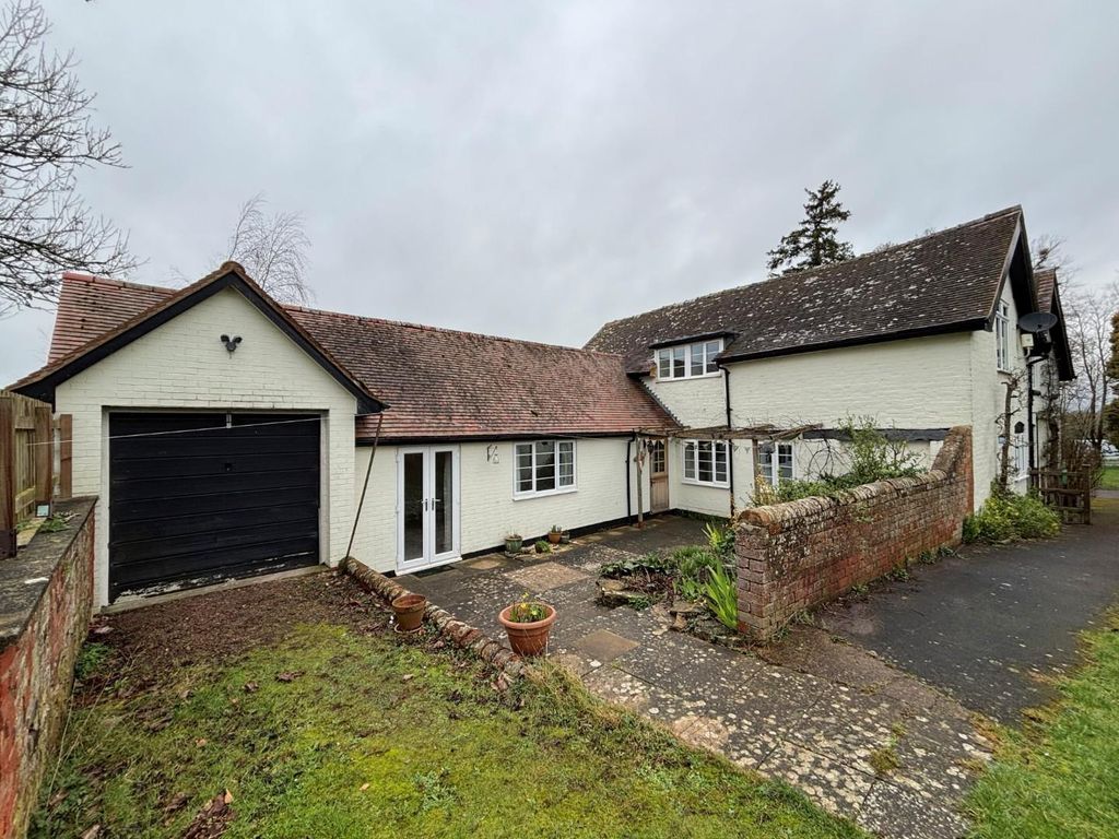 Property photo 1 of 20