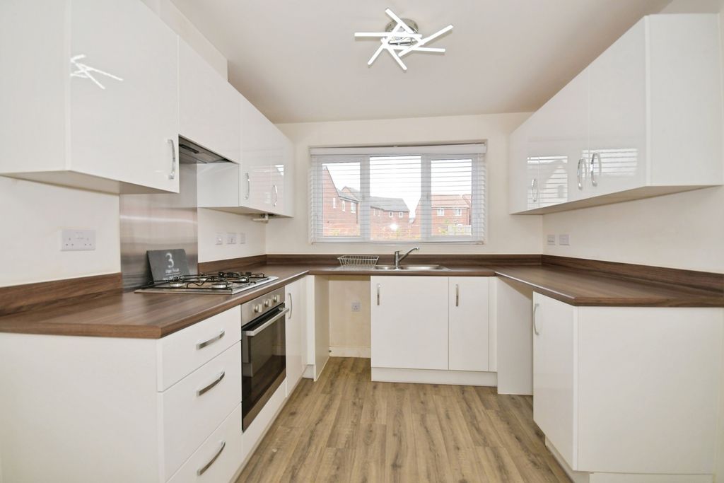 Property photo 2 of 13 Pbox-Img.Jpg