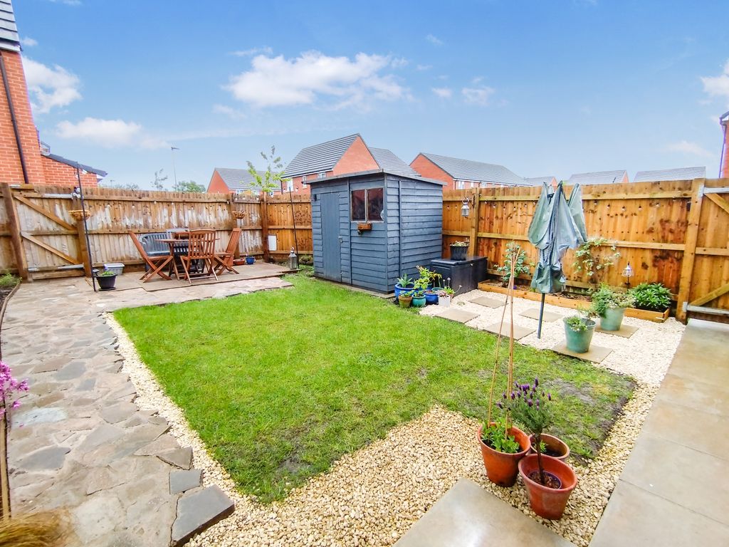 Property photo 2 of 22
