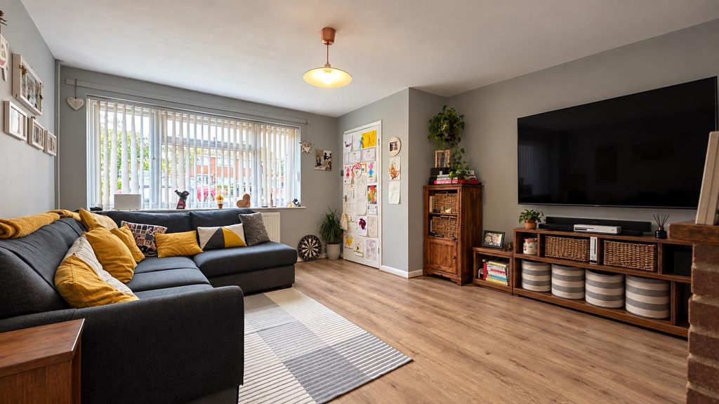 Property photo 2 of 12 840B34B8-781A-4Bbb-9E60-Fb20Ac0863F4.Png