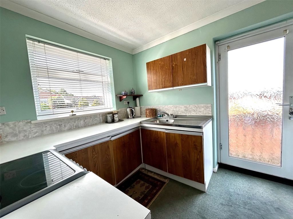 Property photo 2 of 12 Picture No. 10