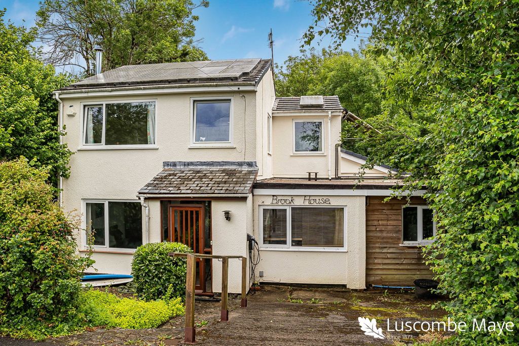 Property photo 1 of 26
