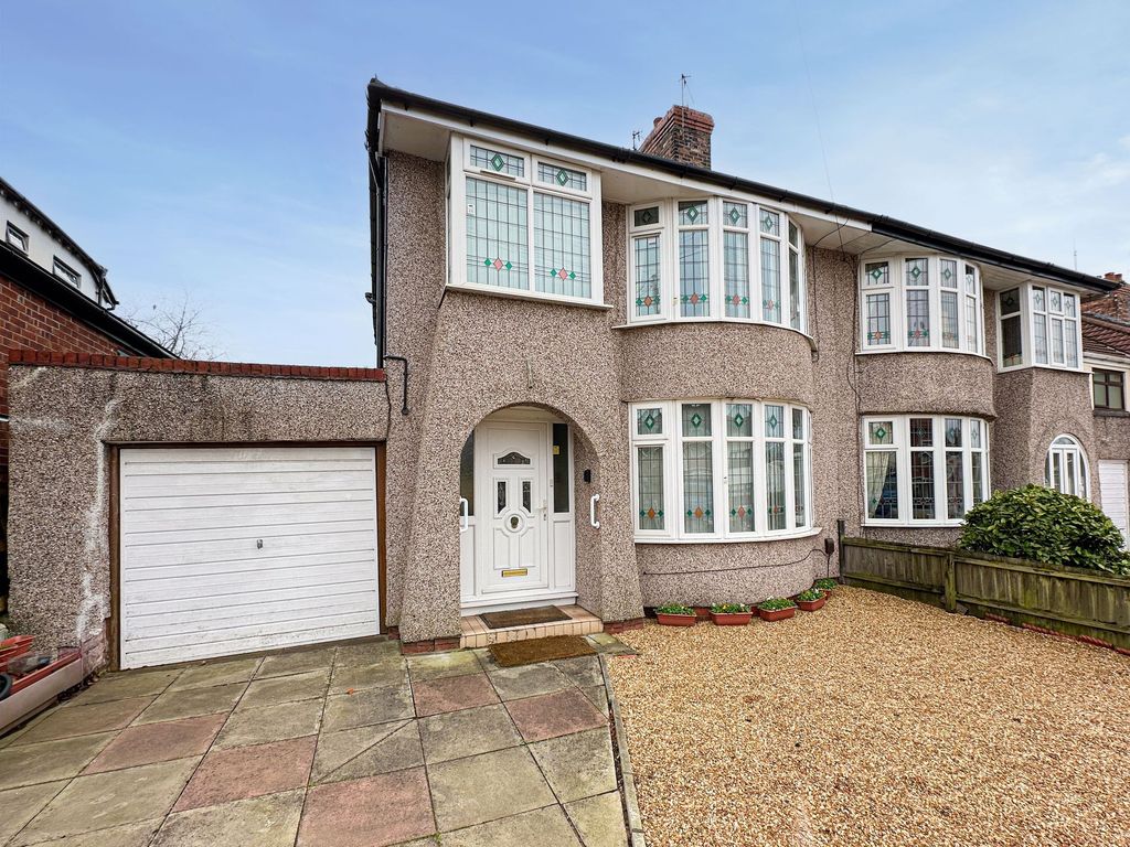 Property photo 1 of 20 Photo 20