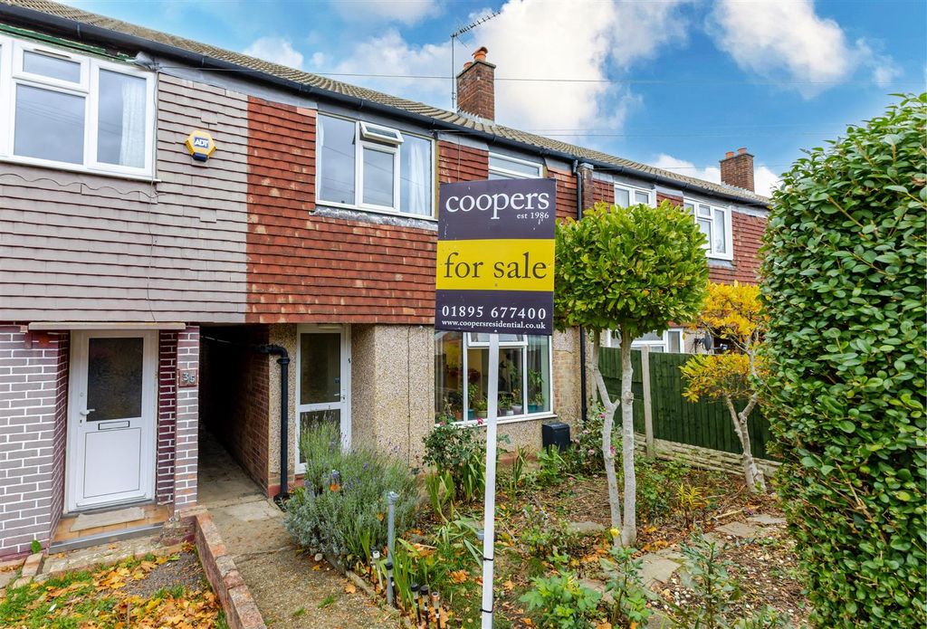 Property photo 1 of 25 External 1.Jpg