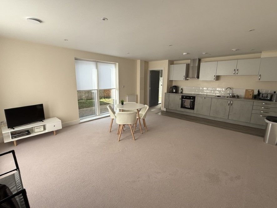 Property photo 2 of 5