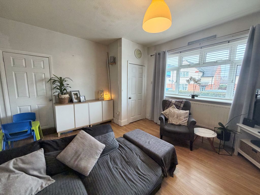 Property photo 3 of 17 Fca58F91-0Db3-49Cb-9F4D-906Da58E9Cda