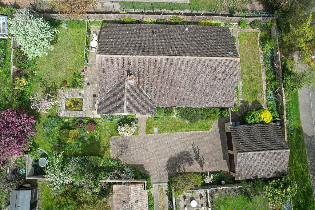 Property photo 3 of 28 Photo_1080296285_Dji_861_Jpg_12849105_0_2026416131