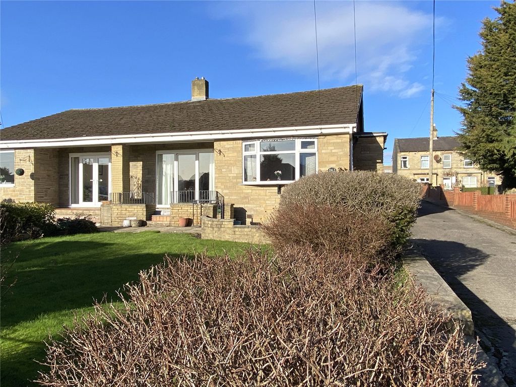 Property photo 1 of 10 Picture No. 02