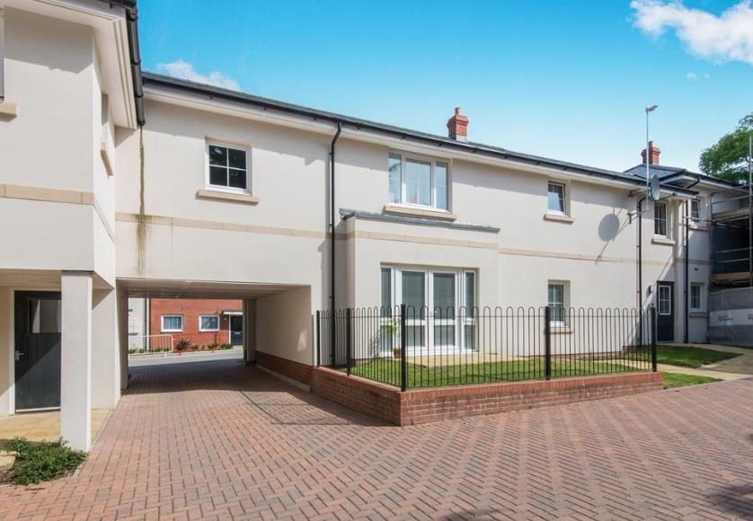 Property photo 1 of 7 Garden