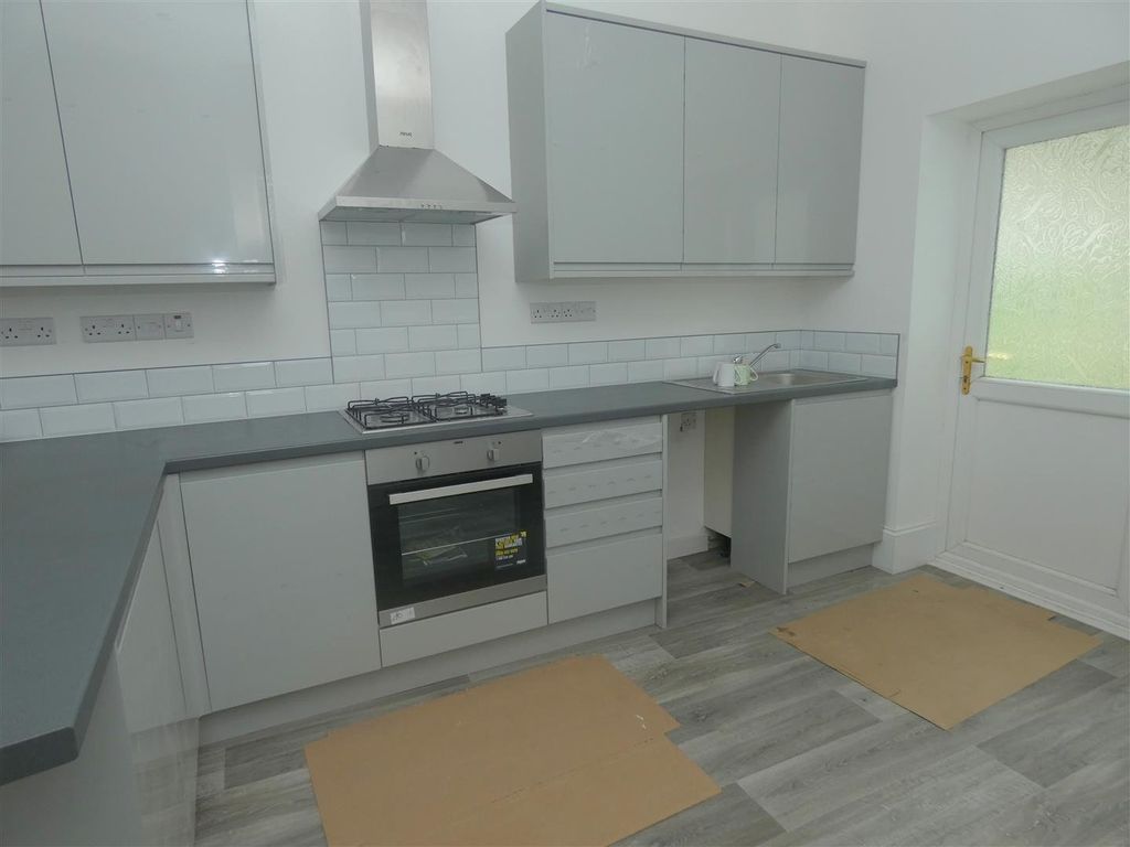 Property photo 3 of 9 Picture 3