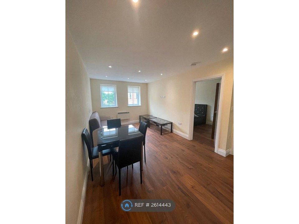 Property photo 1 of 4