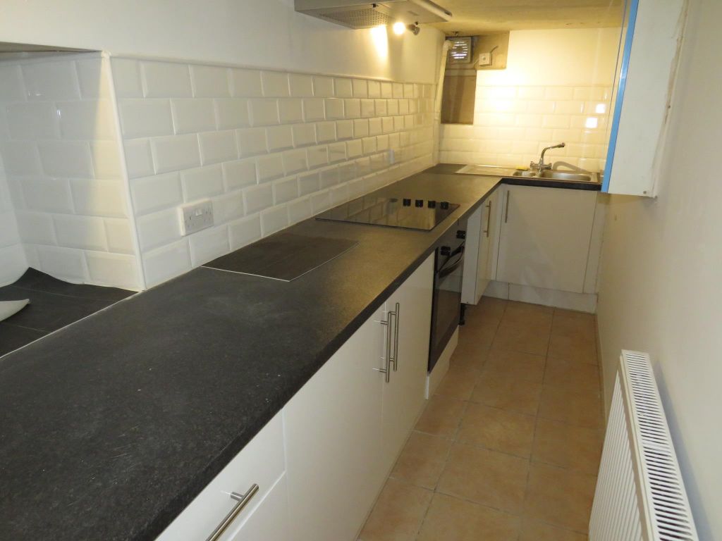 Property photo 2 of 7 Image