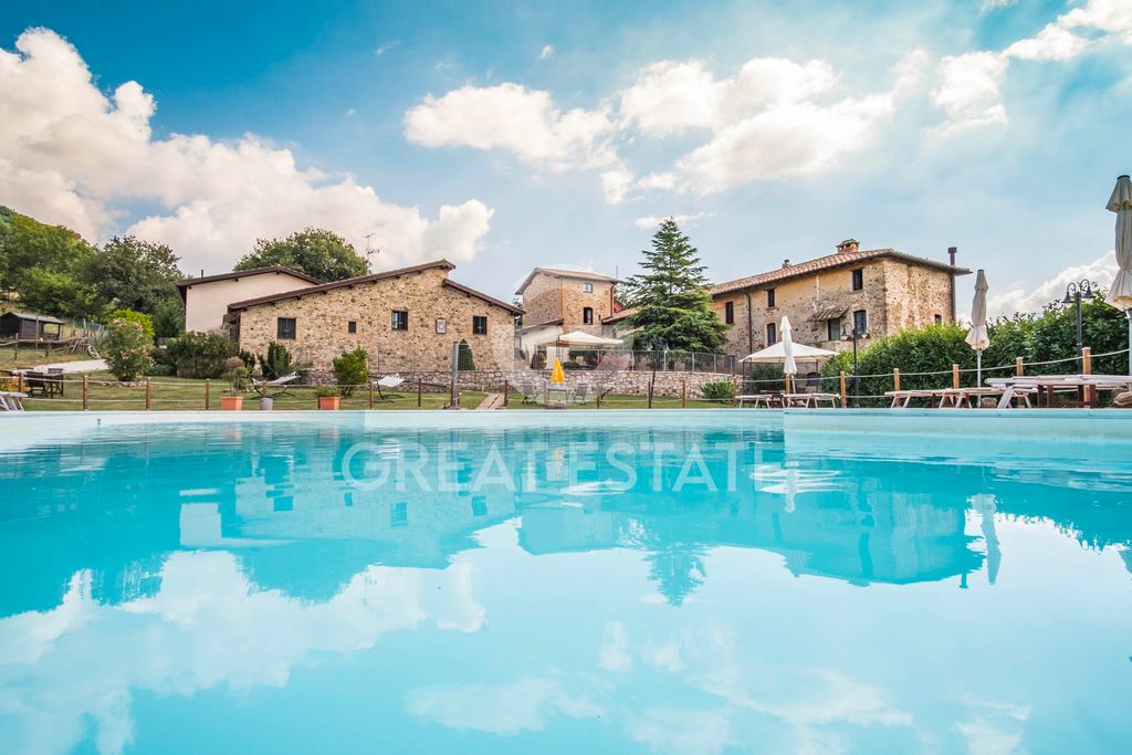 Property photo 1 of 62