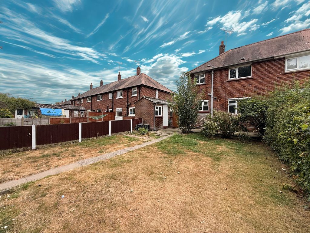Property photo 2 of 13