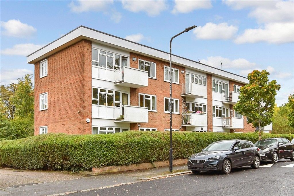 Property photo 3 of 10 External (Web)