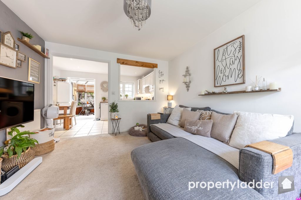 Property photo 3 of 16 Pl-11