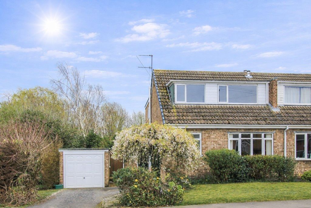 Property photo 1 of 18