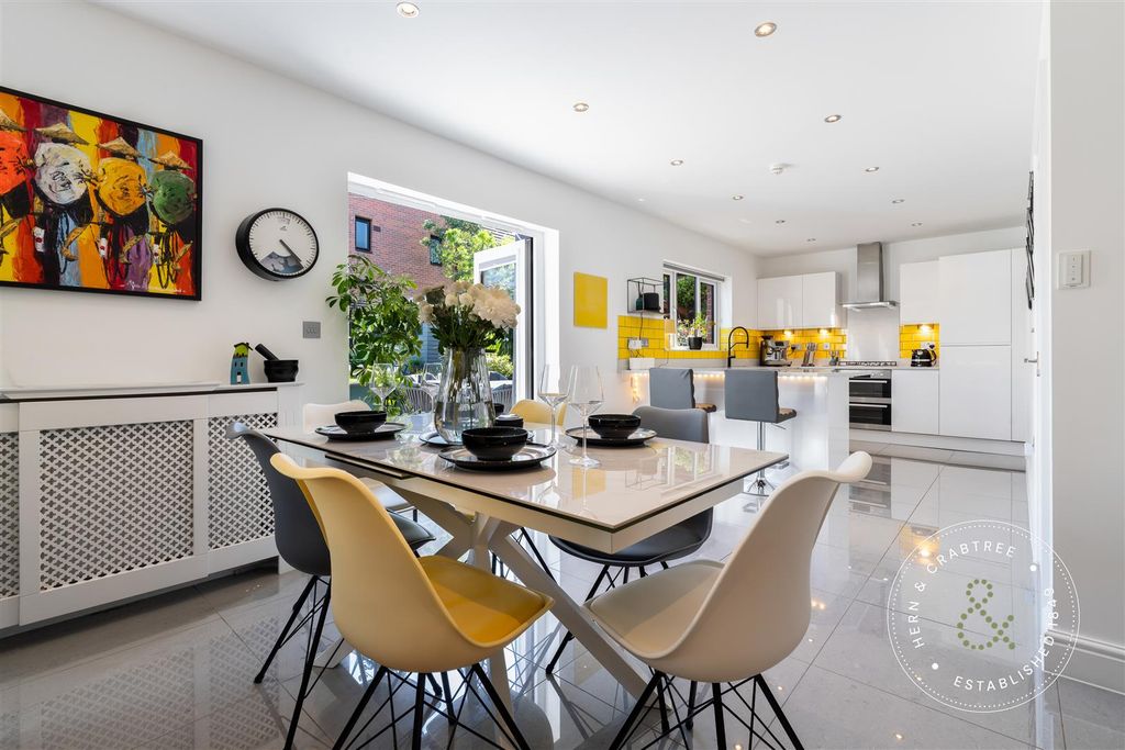 Property photo 2 of 51 Hern Crabtree-24.Jpg