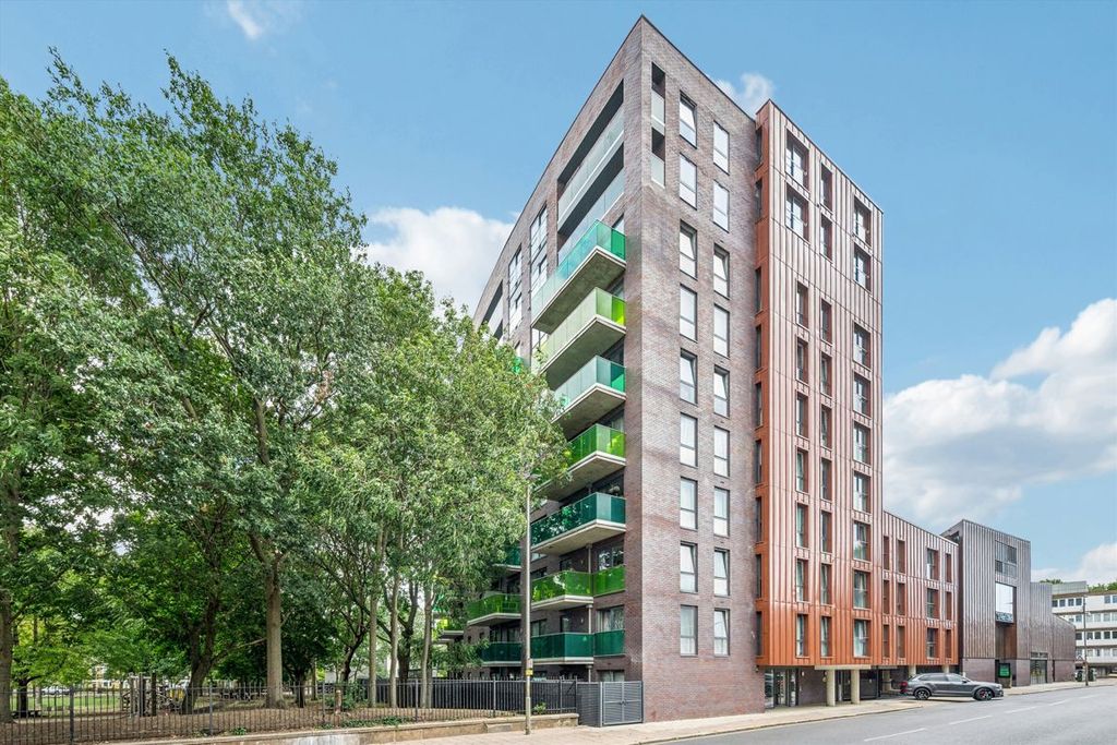 Property photo 1 of 7