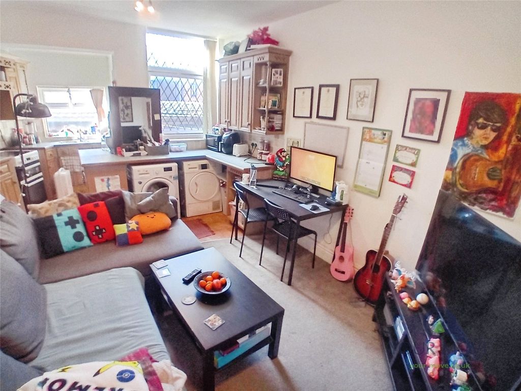 Property photo 2 of 9 Picture No. 09